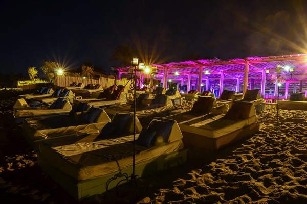 Romantic Beach Dinner at Edde Sands